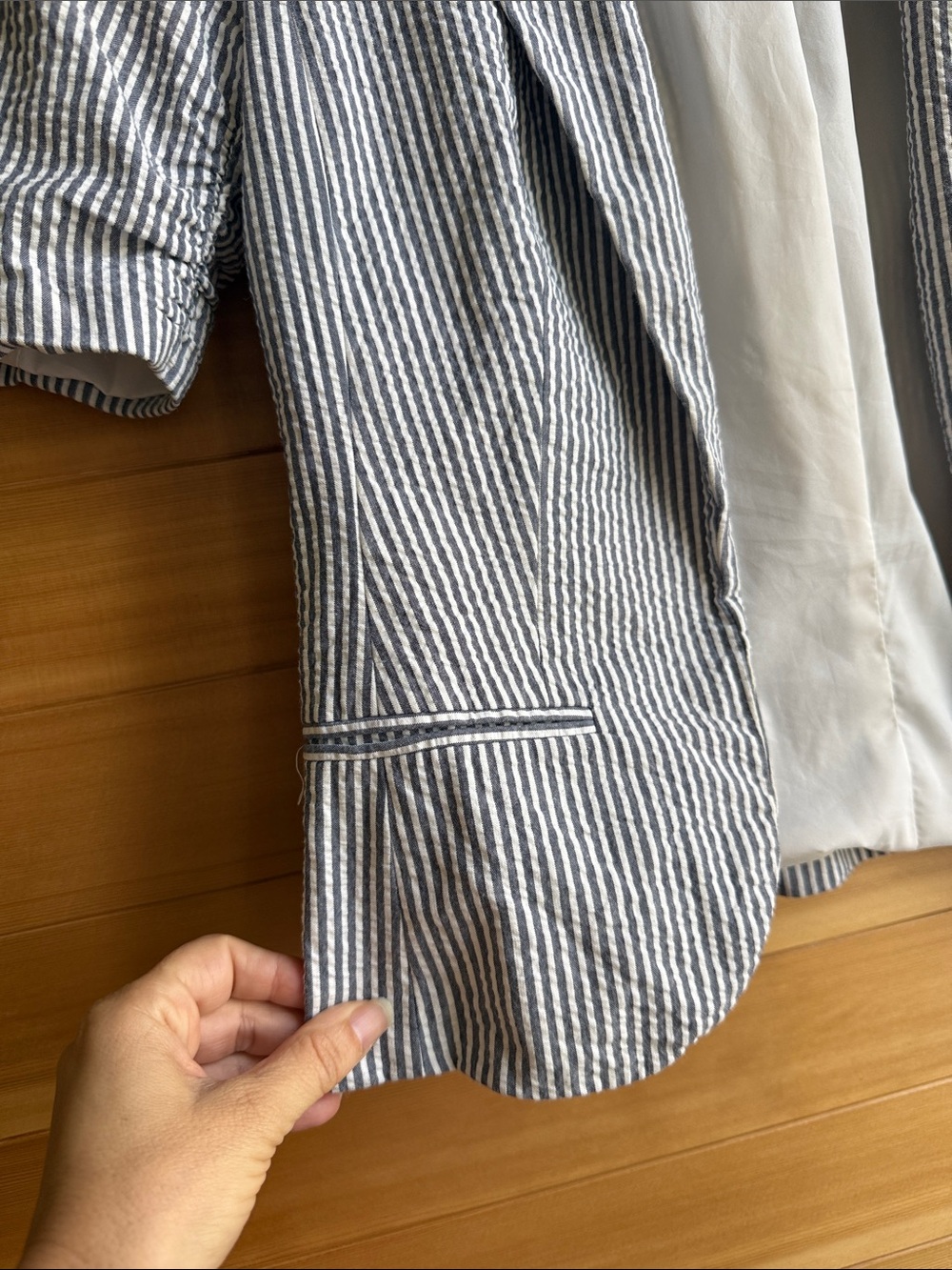 Banana Republic Striped Cotton Seersucker Jacket - Navy & White - Picture 3 of 5